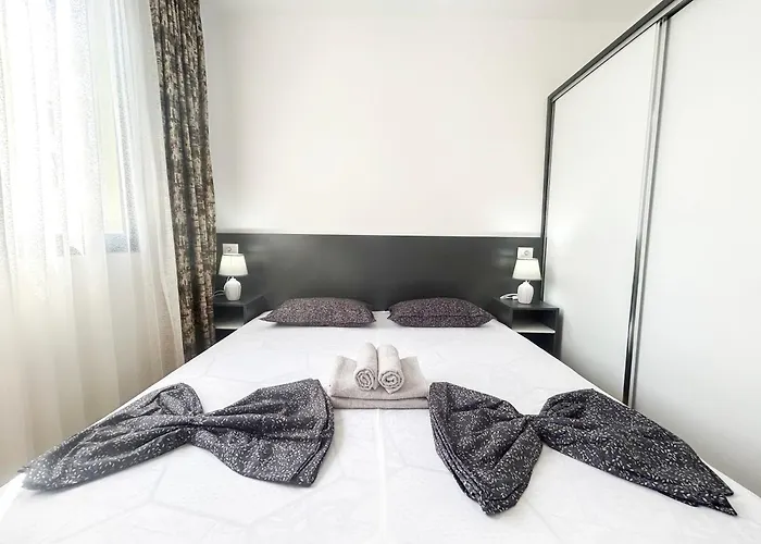 Coastal Star Haven E05